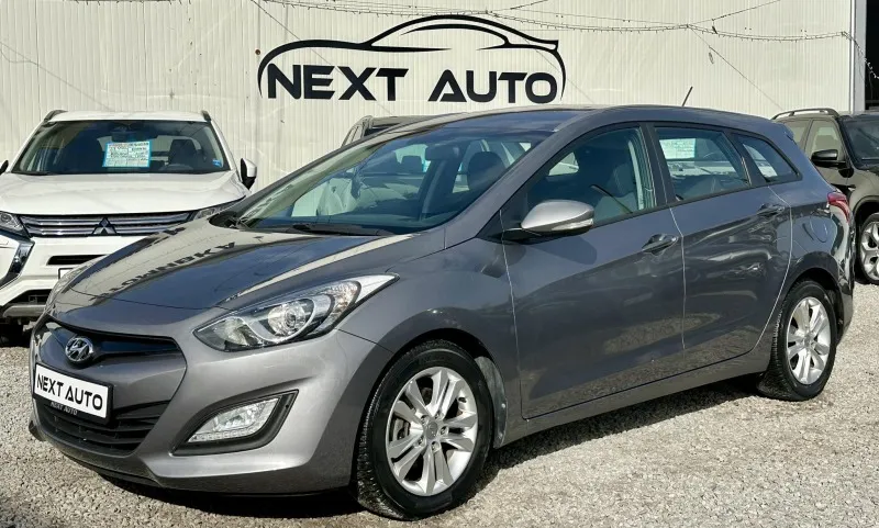 Hyundai I30 1.6 CRDi 110HP EURO 5B Image 1