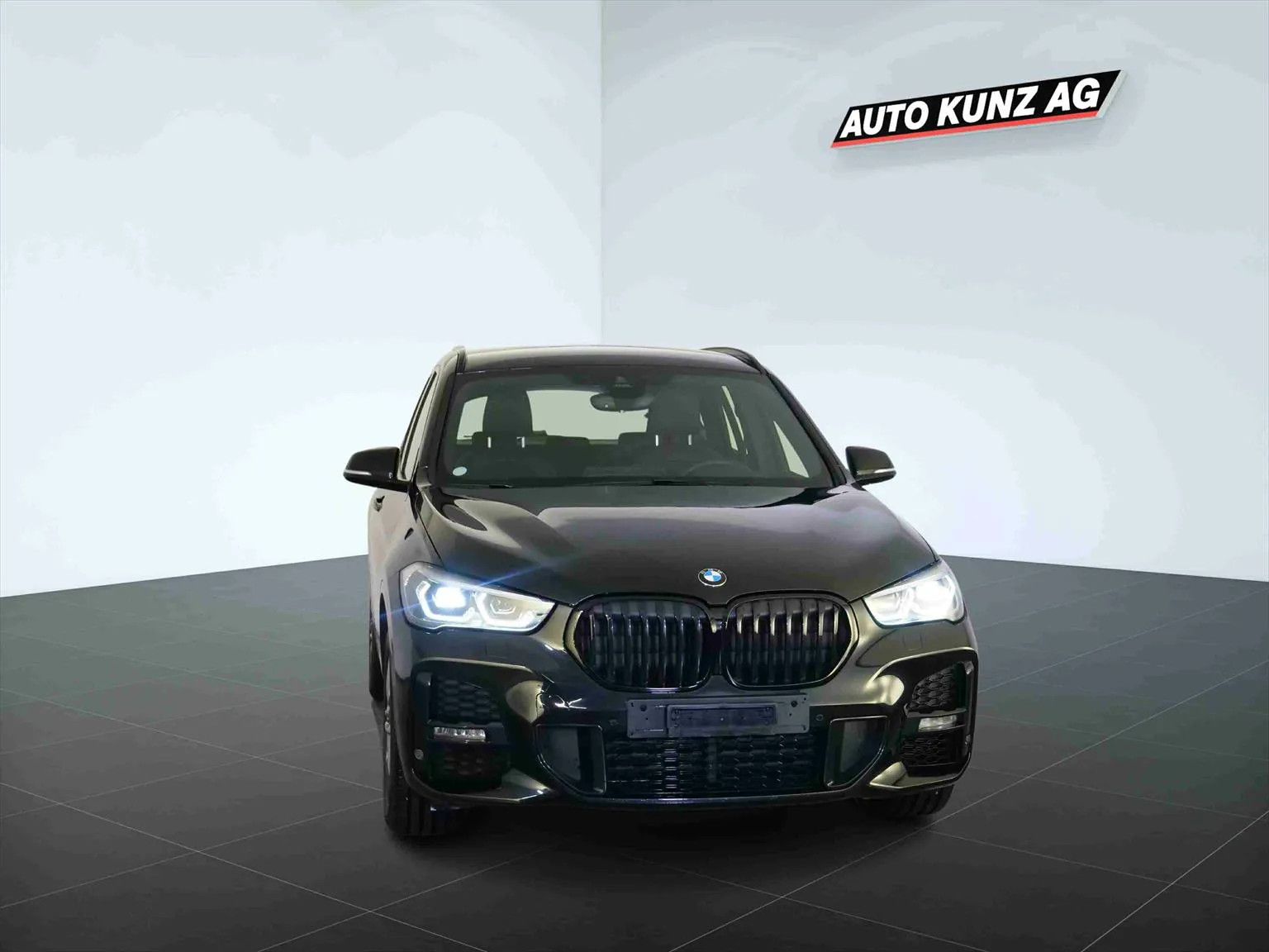 BMW X1 xDrive 20i M Sport Automat  Image 3